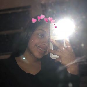 Meet your Posher, Ally